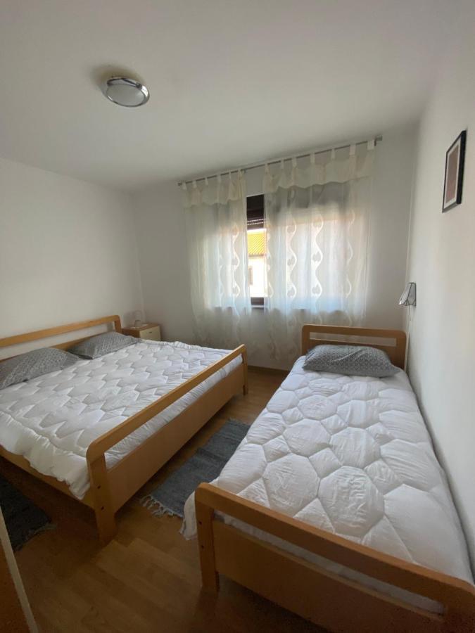 Apartman Milka Novigrad Istria Exterior foto