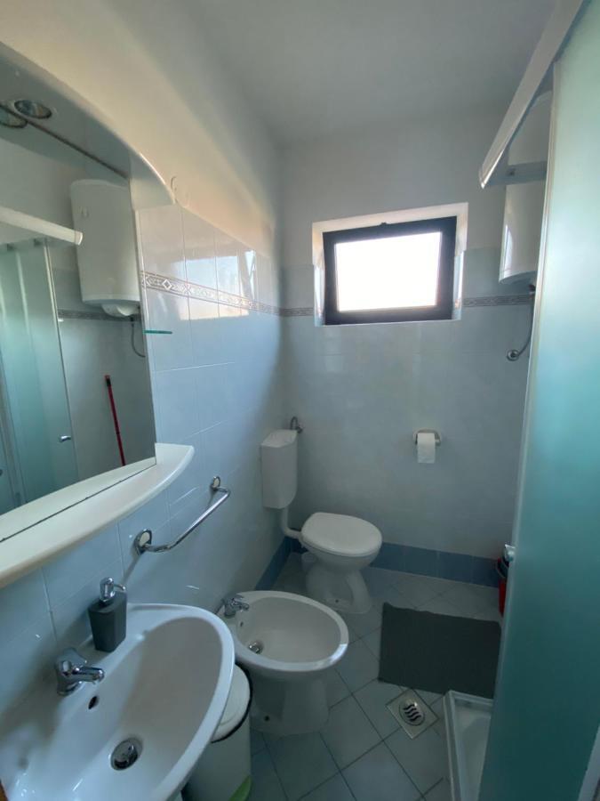 Apartman Milka Novigrad Istria Exterior foto